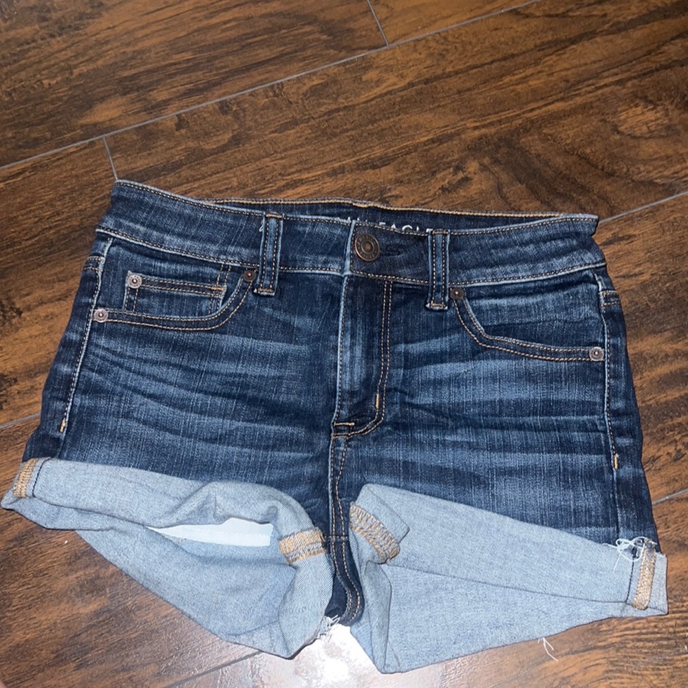 American eagle shorts size 4